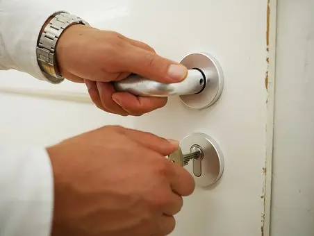 Broken-Key-Extraction--in-Dumfries-Virginia-broken-key-extraction-dumfries-virginia.jpg-image