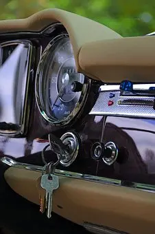 Key-Locked-In-Car--in-Round-Hill-Virginia-key-locked-in-car-round-hill-virginia.jpg-image